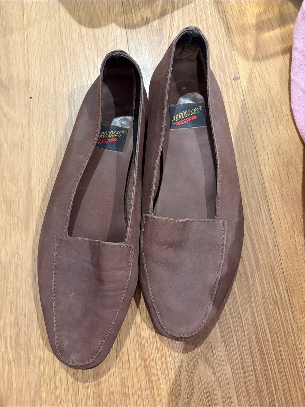 Sz 6 Aerosoles womens’ Brown Leather Slip-On Loafers